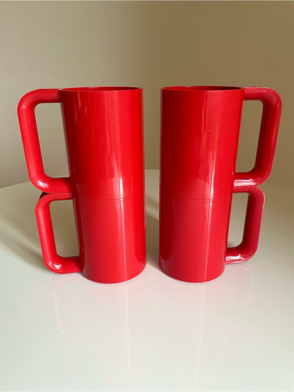 Vintage Kasen Red Melamine Stacking Mugs, Set of 4, Peter Pan Products MCM